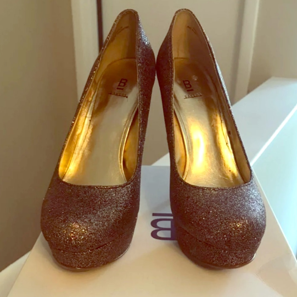Bakers Multi-Colored Glitter Pump, 6.